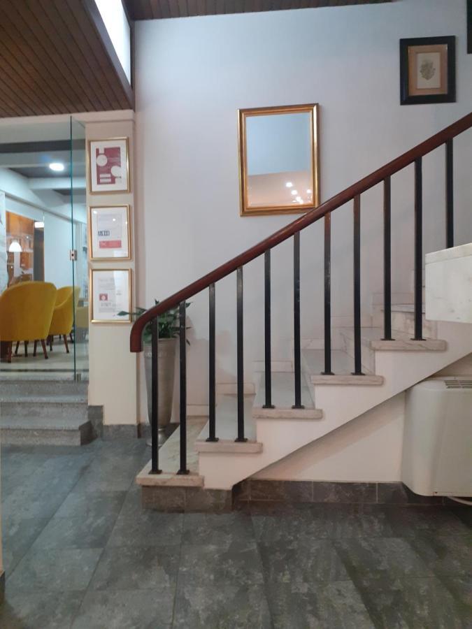 Hotel Square Sertã Zewnętrze zdjęcie
