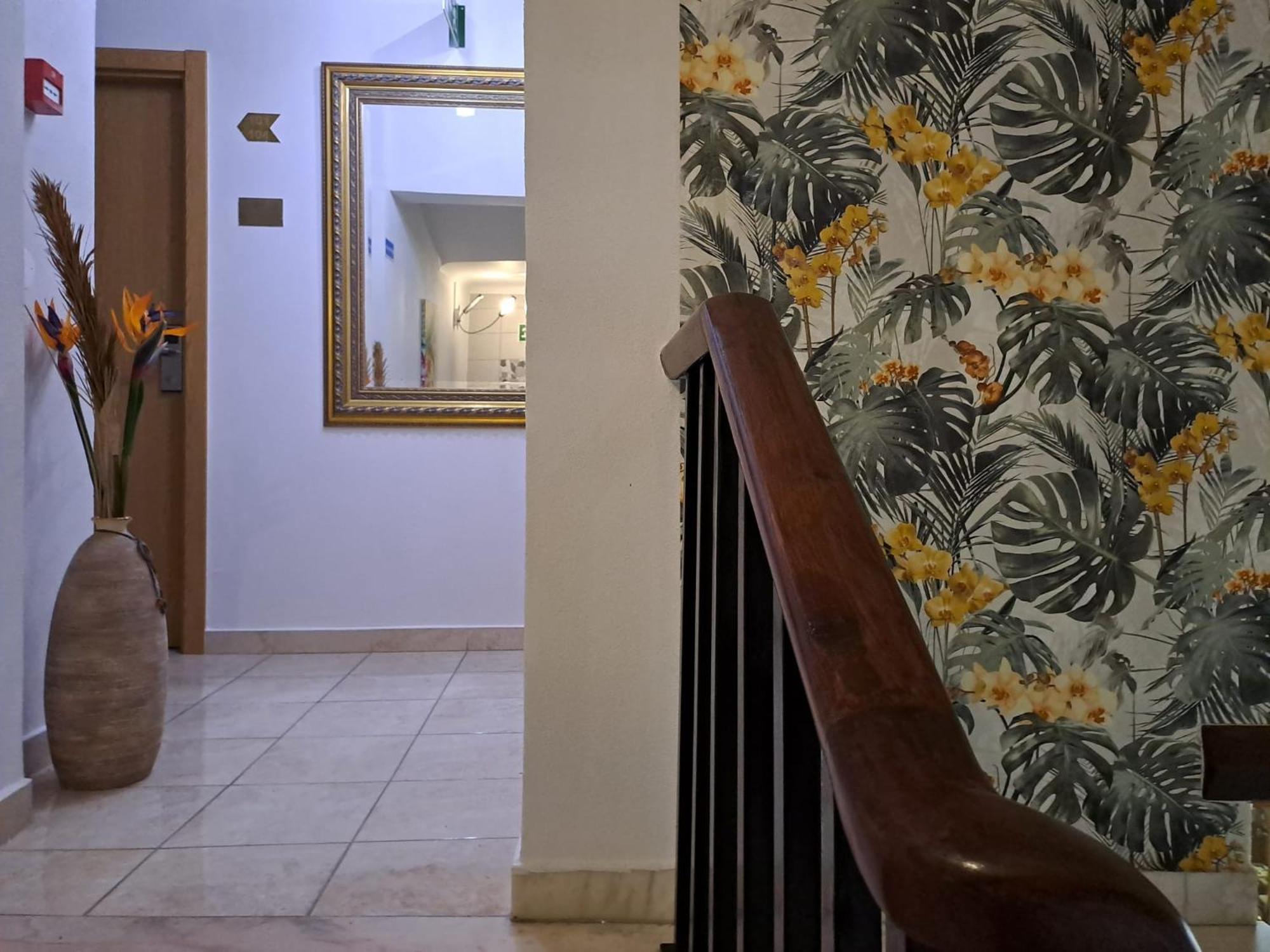 Hotel Square Sertã Zewnętrze zdjęcie
